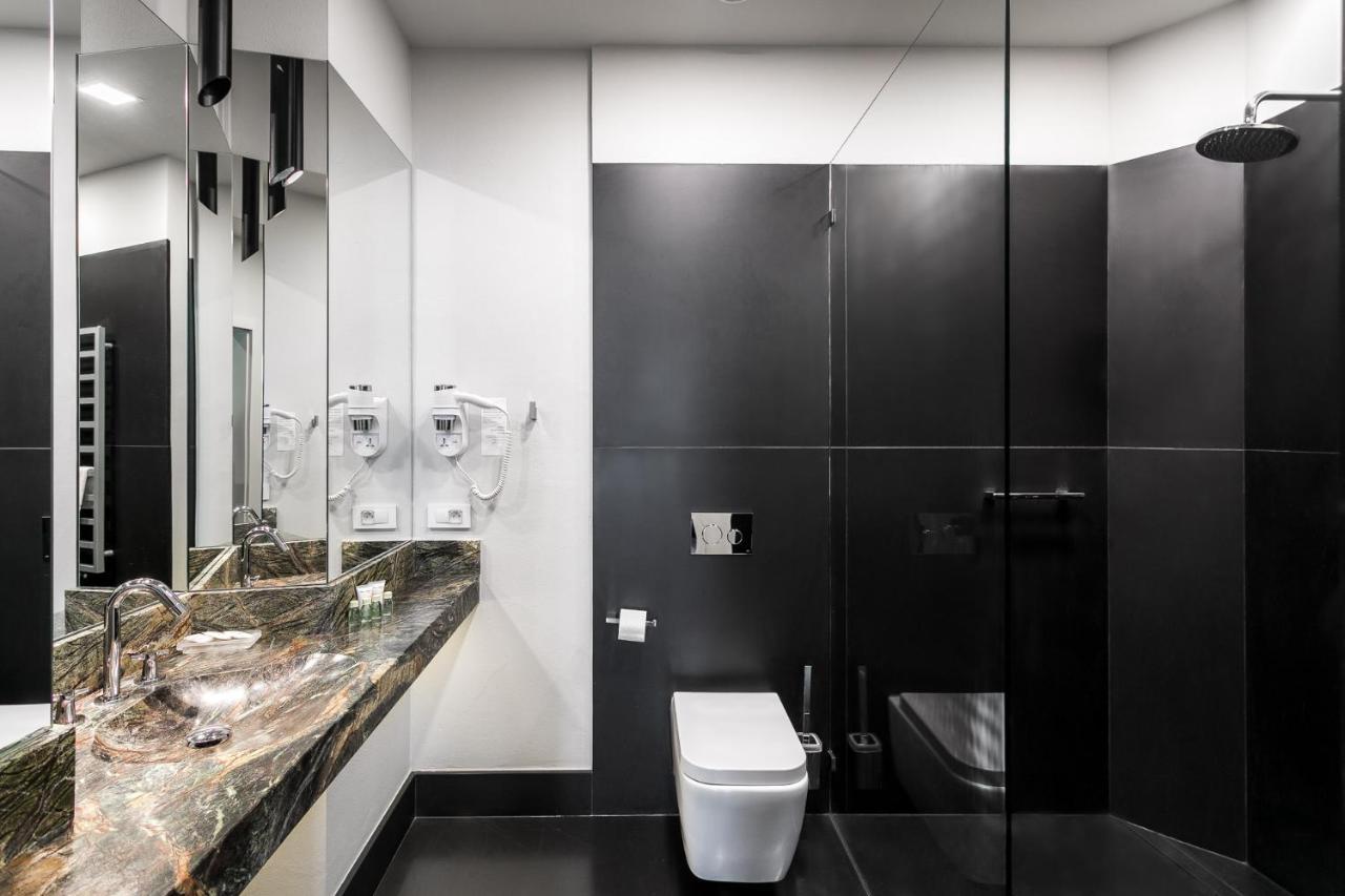 Dada Premium Aparthotel Krasków Eksteriør bilde