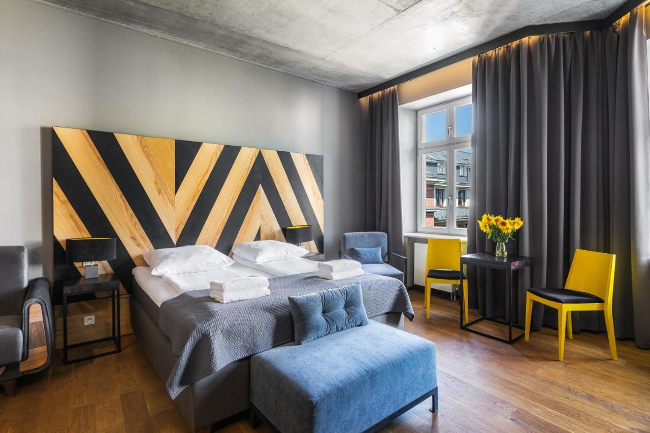 Dada Premium Aparthotel Krasków Eksteriør bilde